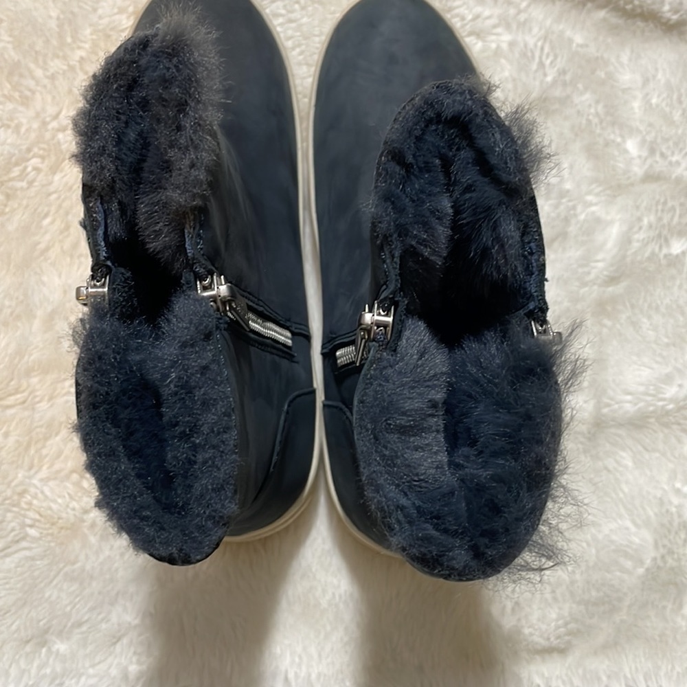 J/Slides Booties‎ - Picture 5 of 7